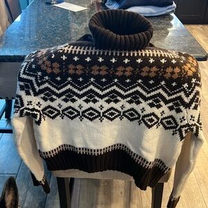 Brand new never worn American Eagle sweater.